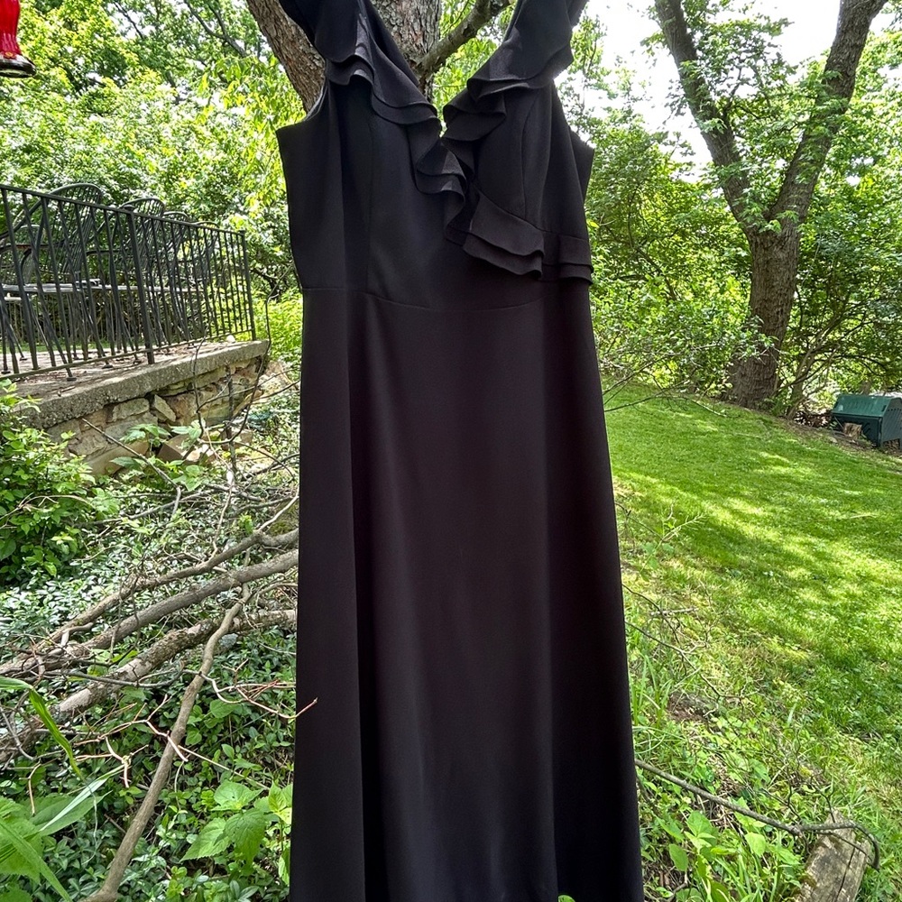 Kleinfeld’s MOB/G Formal Black Sleeveless Gown  Size 22   Classic!